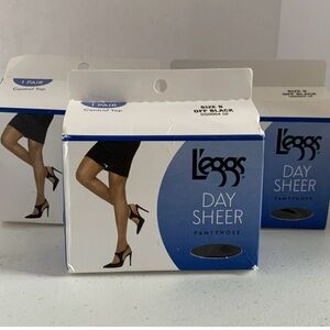 Leggs Pantyhose Day Sheer Size B Control Top Off black
Lot of 3